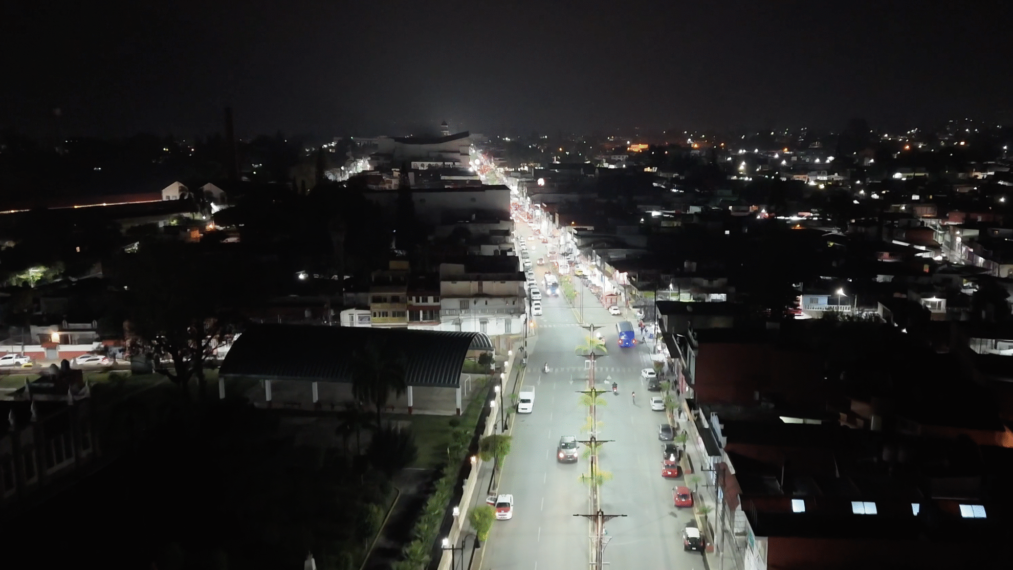 Proyecto en Ciudad Mendoza con luminaria LED BI-G2E